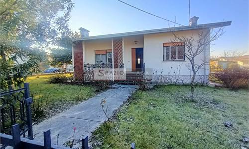 Villa for Sale in Fiume Veneto